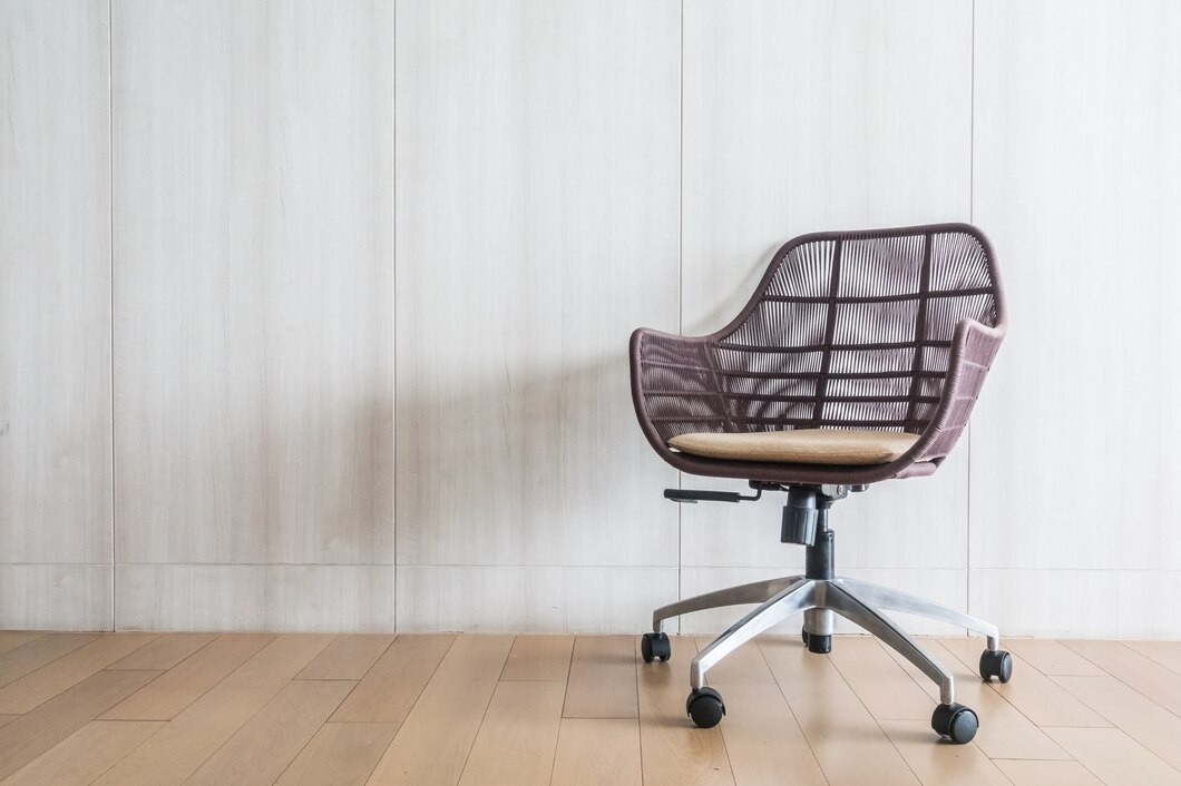 Jak wybrać idealny fotel obrotowy do twojego domowego biura?