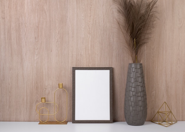 Jak wprowadzić naturalny klimat do wnętrz za pomocą ściennych dekoracji